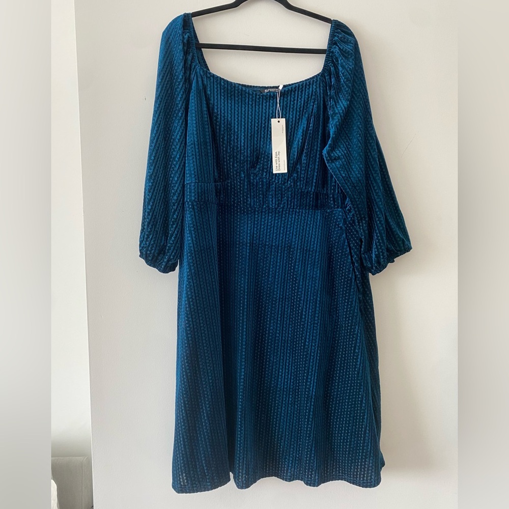 BloomChic Teal Velvet square-neck Long Sleeve Midi‎ Dress Plus Size 18-20 NWT